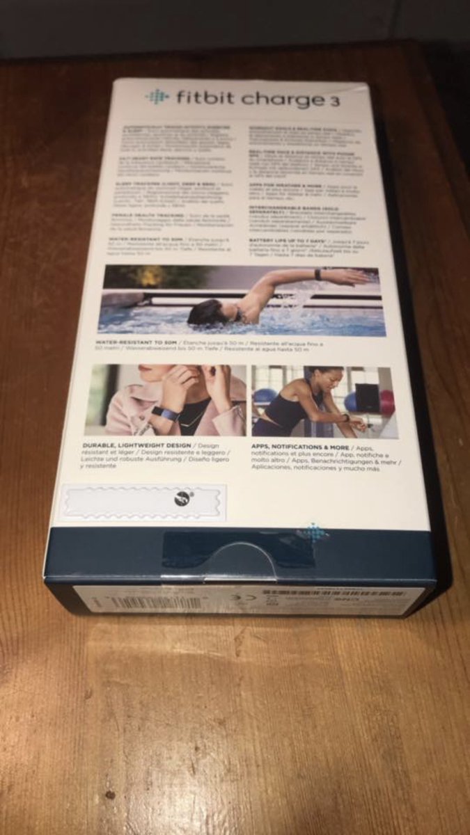 SaraahM3017's tweet photo. Fitbit charge 3 for sale , never used . Still in unopened box 
€120 https://t.co/XWKjDt8e4f
