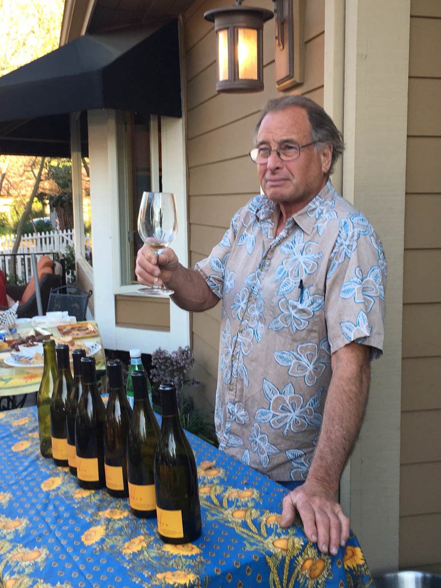 MichaudVineyard's tweet photo. Embrace your #WineTastings needs, and contact #MichaudVineyard today to get the #bestinthebusiness working with you. Give Us A Call at # (408) 831-7729 today!  #WineSales #VineyardTours #Vineyard #Soledad93960 https://t.co/GQEoQZkFS9 https://t.co/TU21Bqmp55