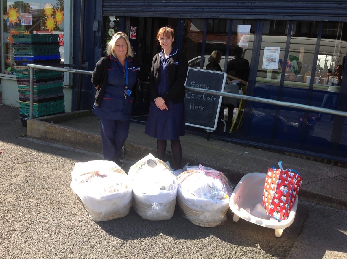 Early Essentials Manchester tweet media