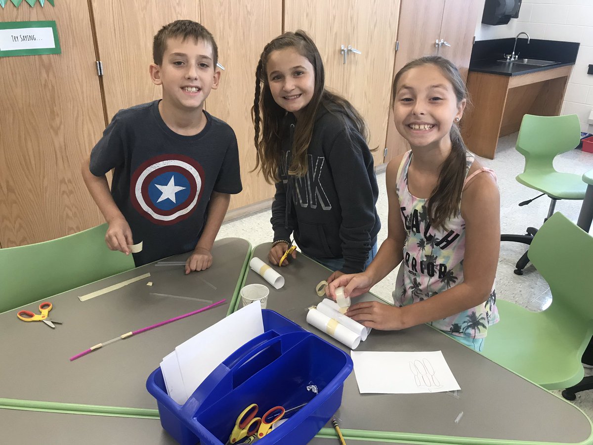 WessChris210's tweet photo. First day in the STEM lab!  9/13-Growth Mindset activity #CBSSTEMlab2019 https://t.co/qmghxVCplL