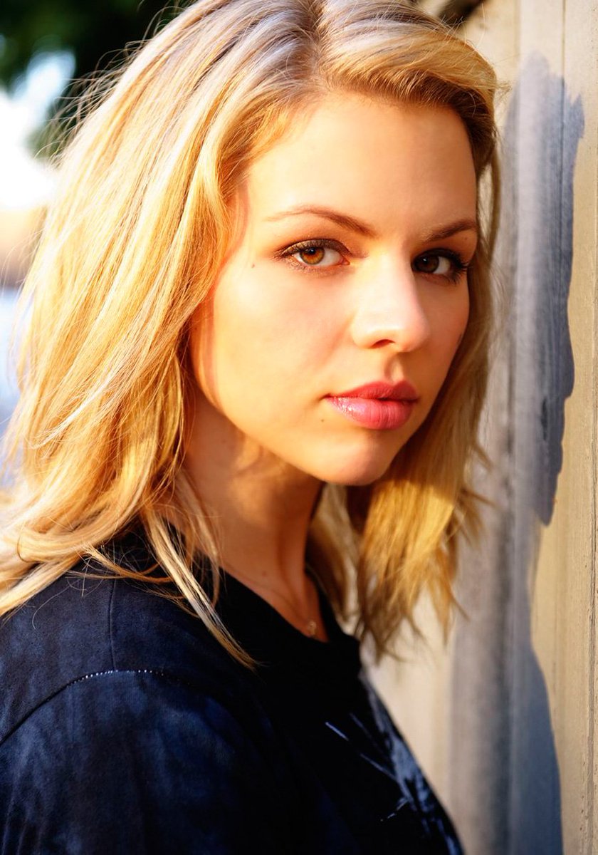 twsumovie's tweet photo. Casting News: @AliLiebert will be playing the role of Natalia in #TheyWhoSurroundUsMovie. Joining her in his 1st production is Daniel Mazepa as Mykola. Writer/director @Troyruptash is playing Roman. #yeg #yegmedia #Ukrainian #independentfilm #canada https://t.co/rhjrgQ86KR https://t.co/ZzE6NnEEH3