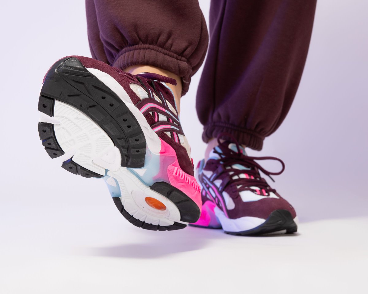 asics gel kayano 40.5