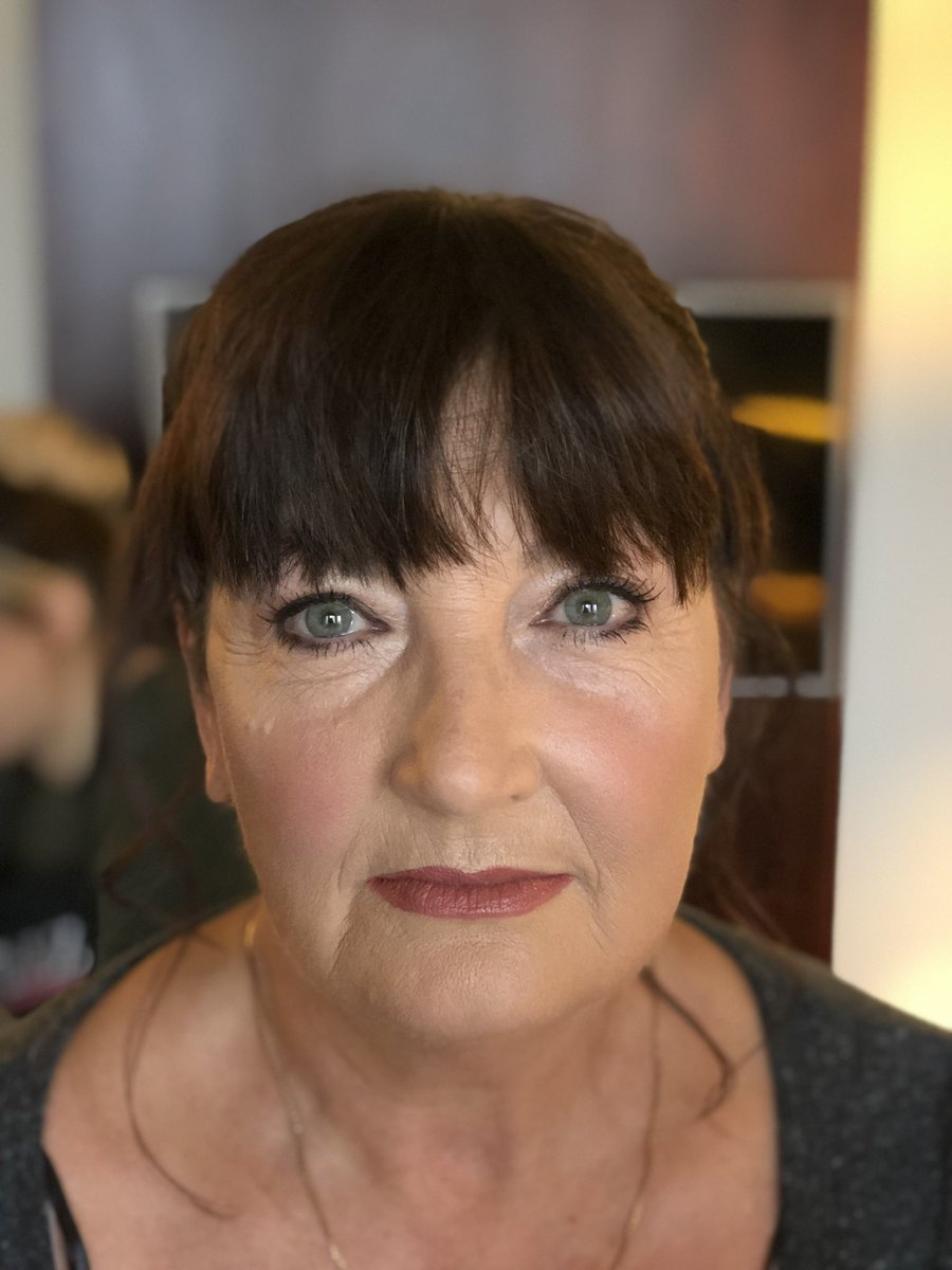 A gorgeous selection of wedding makeup. Totally flawless but so natural! #makeup #weddingmakeup #bridesmaidmakeup #bridalmakeup #airbrushmakeup