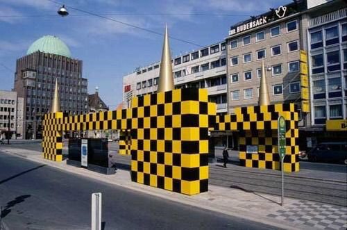 Steintor Tram & Bus Stop, Hannover, Alessandro Mendini, 1992