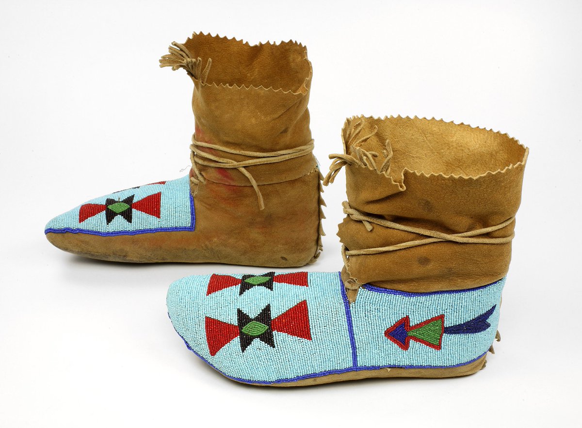 bata moccasin shoes