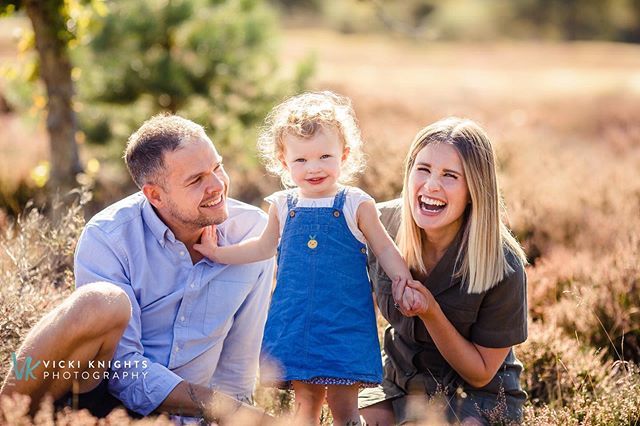 How lucky are we with this gorgeous Indian summer. 😎 Just when I thought it was time to pack the flip flops away.
😝
This was from a lovely shoot at the weekend. 🌞 This family deserved a beautiful day for their session, as we’d already had to move it … ift.tt/2AqvcBd