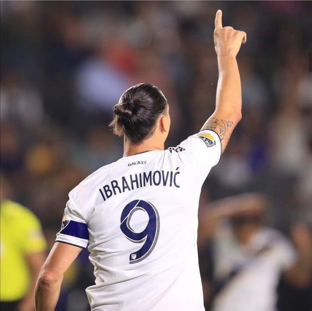 Footballworldn3's tweet photo. Ζλάταν Ιμπραΐμοβιτς : << Είμαι ο καλύτερος παίχτης στην ιστορία του MLS και δεν κάνω πλάκα >>.

Πάτα το λινκ για να διαβάσεις περισσότερα. 👇 👇 👇
https://t.co/RpgkSF5SbV

#greece #usa #MLS #sweden #zlatan #football #2019 #lagalaxy https://t.co/t1NeR8hnf0