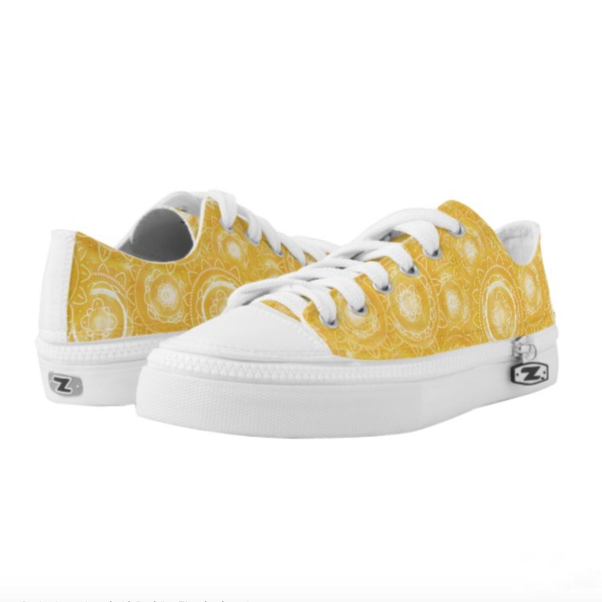 bluebirdmakery's tweet photo. Unique sneaks that are fun for your feet designed by Blue Bird Makery. https://t.co/vhyDZDdTE7
#zazzle #zipz https://t.co/vR4U0KKsfU