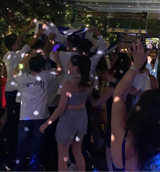 MaxMarcusevents's tweet photo. @HotelMarylebone looking great at a recent #barmitzvah - an already glitzy courtyard given the MME treatment complete with disco ball! #dj #mitzvahdj https://t.co/ghP5Gzwxcr