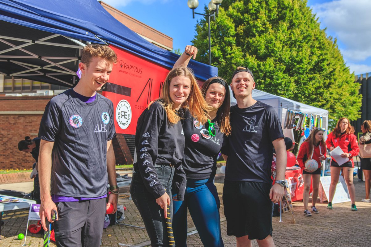 aston_union's tweet photo. Aston Clubs and Societies Welcome Fair (2019) 🎉😁 in full swing🙌👏
.
.
Visit the woodcock sports centre to learn all about clubs and societies and grab lots of freebies, till 4 pm today ✨‼️
#AstonWelcomeWeek #AstonFreshers https://t.co/G4QnRvGwkl