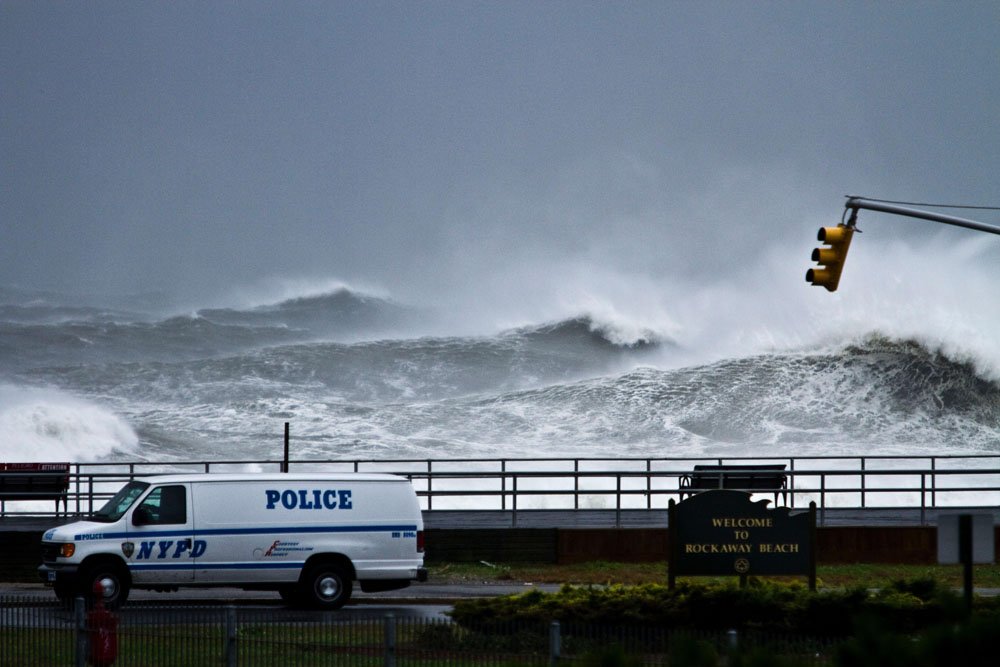 UWSCERT's tweet image. Coastal Storm Webinar for Community Leaders: Thursday, September 19, 12:00-1:00pm. Atlantic Hurricane Season is still upon us. learn about how to plan and prepare for a coastal storm, including sheltering and evacuation. Register here: ow.ly/hRXU30psP19