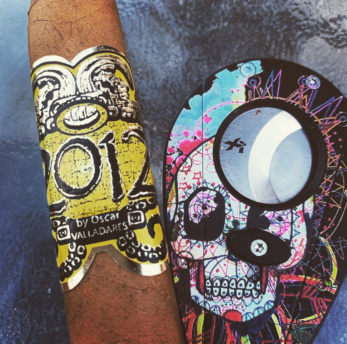 ovcigars's tweet photo. Looking for a morning pleasure? 2012 by Oscar Valladares Connecticut. 
#2012connecticut #ovcigars #oscarcigars #cigarporn #cigaraficionado #botl #sotl #cigartime #cigarlover #cigarjournal #lifestyle #cigarlifestyle #passion #cigarpassion #cigarsnob #cigar 
IG 📸 @cigarswithcc https://t.co/nu4HajOYU6