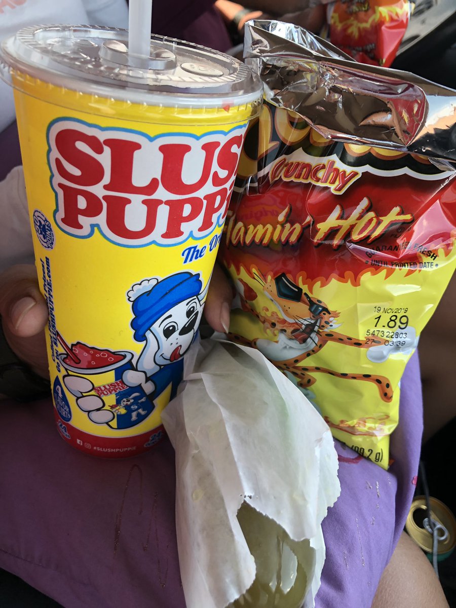 CurleyhairRobin's tweet photo. But was it really a visit home if you didn’t this combo!?! #rez #munchierun https://t.co/3ZmmnZ2Wvh