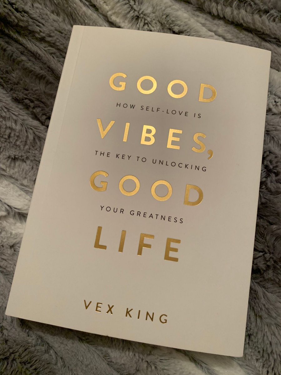 Our positivity book of the week is: Good Vibes, Good Life: How Self-Love Is the Key to Unlocking Your Greatness by Vex King. We love Vex's back story, which is inspiring! buff.ly/34PUAyh #Book #Inspiration #VexKing @VexKing