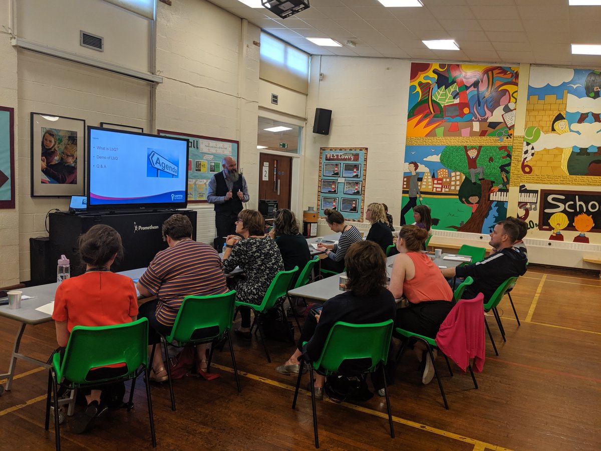 LbQorg's tweet photo. @_geekyteacher @thatedtechhub The session is underway at Old Hall Primary School......... https://t.co/Yl4ErLOJM0