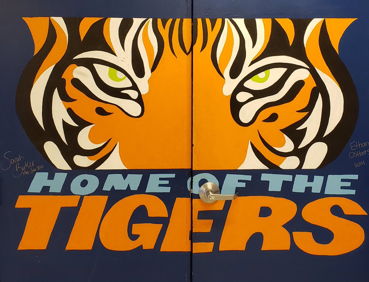DramaHth's tweet photo. Wanna REALLY be a Tiger???
Then, ACT like it...
Join the Drama Troupe...
Auditions are Wednesday 2:30 in the Dinn Theatre. https://t.co/r4auj4e1JE