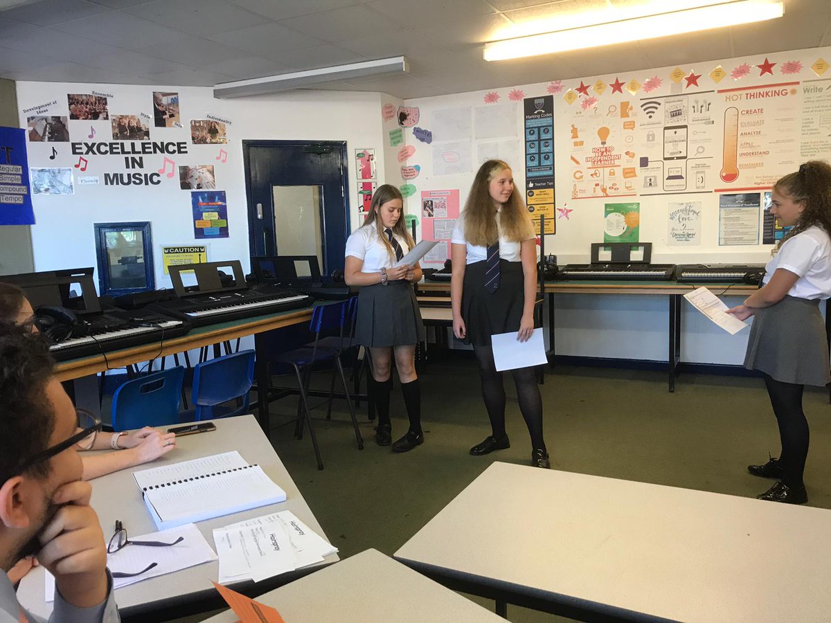 BOLHS_Mus's tweet photo. #hairsprayauditions
Are under way😀
Well done to all those who came along this evening 
#loadsoftalent
#superexciting
🎶🎭🎤 https://t.co/xwEUj2nEVX