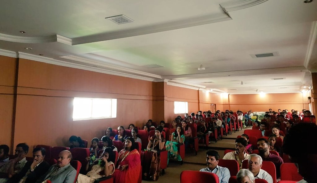 We strive for the perfection and innovate the world that has never been. EPCET Celebrated the 158th birthday of  Sir M.Visveswaraya with deep insights from Dr.Palani Raj on various aspects of Civil Engineering. #EngineersDay #Engineeringforchange <a href="/prakashhospet/">Prakash</a>