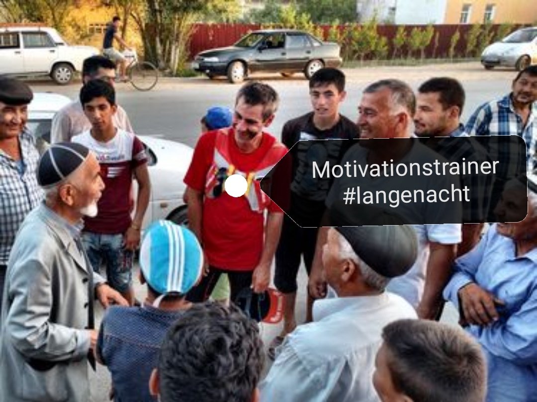 Der Motivationstrainer Kai-Markus Xiong begeistert noch bei Tageslicht: mit seinem Lauf zu Fuß von Hamburg nach Shanghai. Ein spannender Kulturmarathon entlang der Seidenstraße. Miterleben am 20.9. um 16 Uhr. lange-nacht.vhsmitte.de #langenacht #100jahrewissen