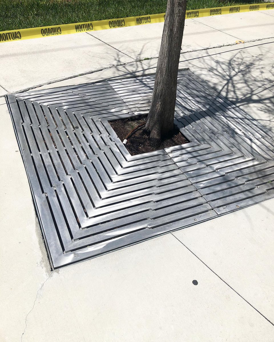 brightbrassCo's tweet image. In-house refinishing and painting this iron tree base structure to give an aluminum appearance.
.
.
#brightbrass #iron #ironstructure #ironstructures #ironmetal #ironrestoration #metalrefinishing #metalpainting #metalrestoration #aluminum #propertyrenovation #propertyrestoration