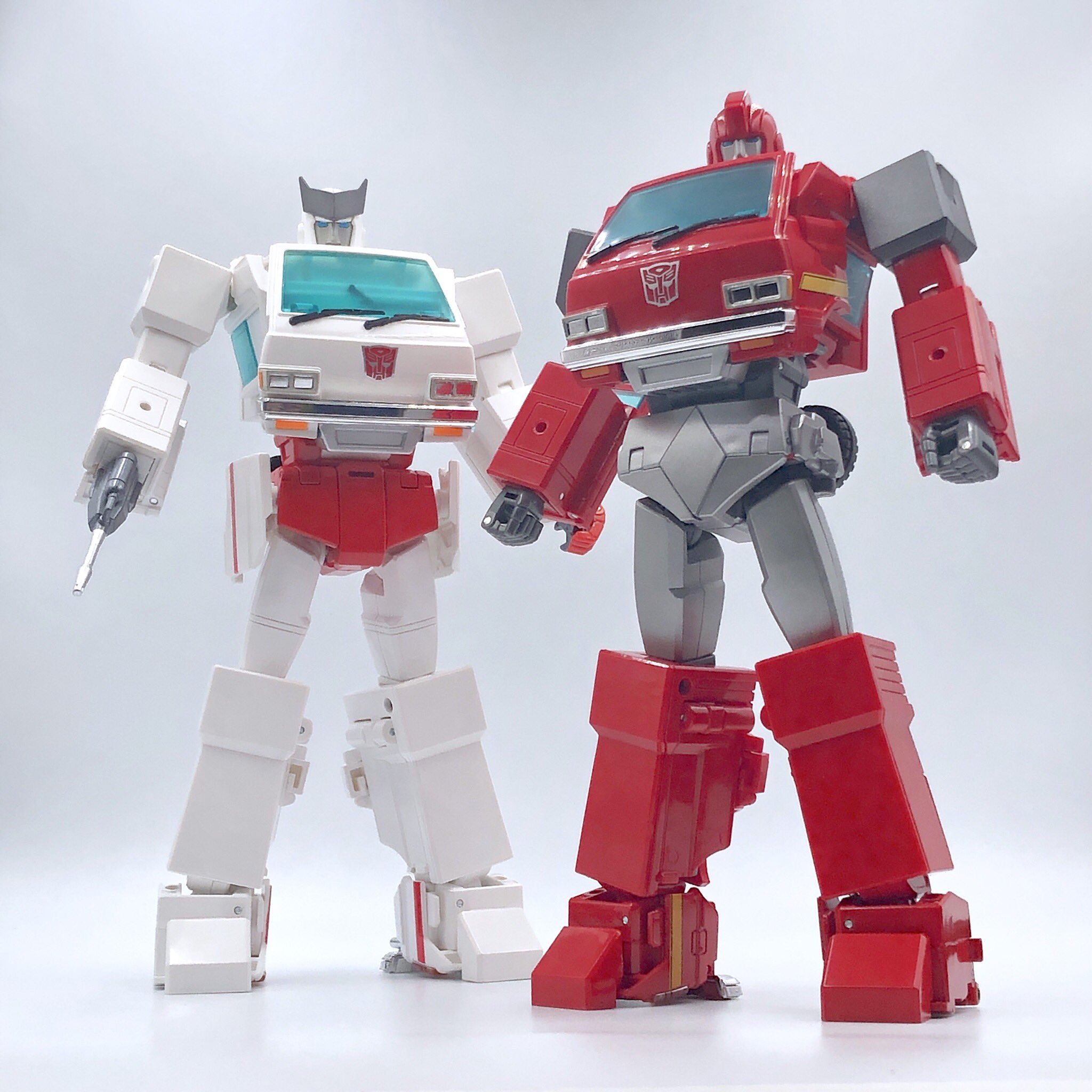 Gokin Z Mp アイアンハイド 以前 リプロラベルで旧トイ仕様にカスタマイズしていたけどアニメスタイルに戻しちゃった 腰はアドオンで改造してるのでラチェットと差が出て良い感じ Gokin Z Mp アイアンハイド 以前 リプロラベルで旧トイ仕様にカスタマイズしていたけどアニメスタイルに戻しちゃった 腰はアドオンで改造してるのでラチェットと差が出て良い感じ