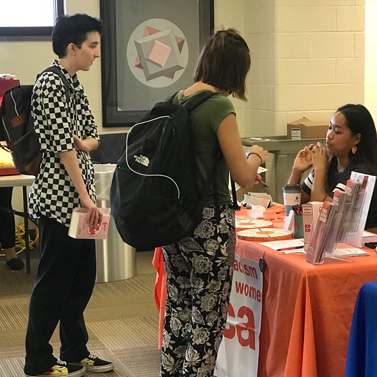 R_StudentLife's tweet photo. Great turn out for the NonProfit Fair on the DTC. Let’s Get Involved! https://t.co/G5rV2LwwGL