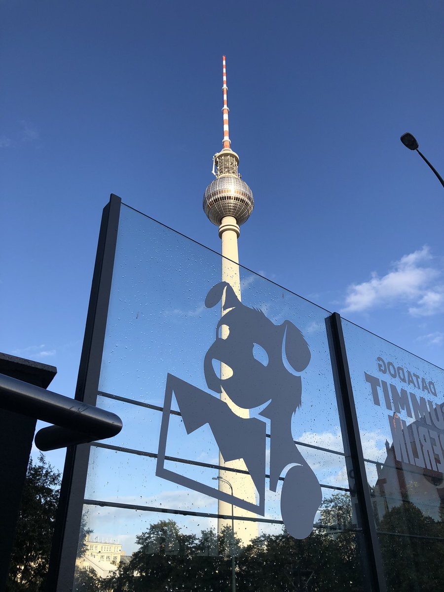 olegflo's tweet photo. Excellent #datadog #datadogsummit event in #berlin https://t.co/iz72KG2p2b