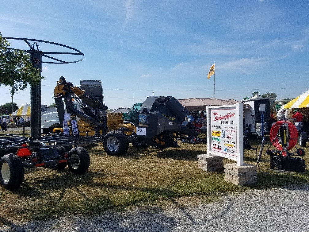CraryAg's tweet photo. Enjoying the great weather out here at @OhioStateFSR Farm Science Review! Come check out the #RevolutionDitcher and #TilePRO Plow.
.
.
#Crary #CraryAg #ag #agriculture #farming #farmer #farm https://t.co/PT8jz7PfK2