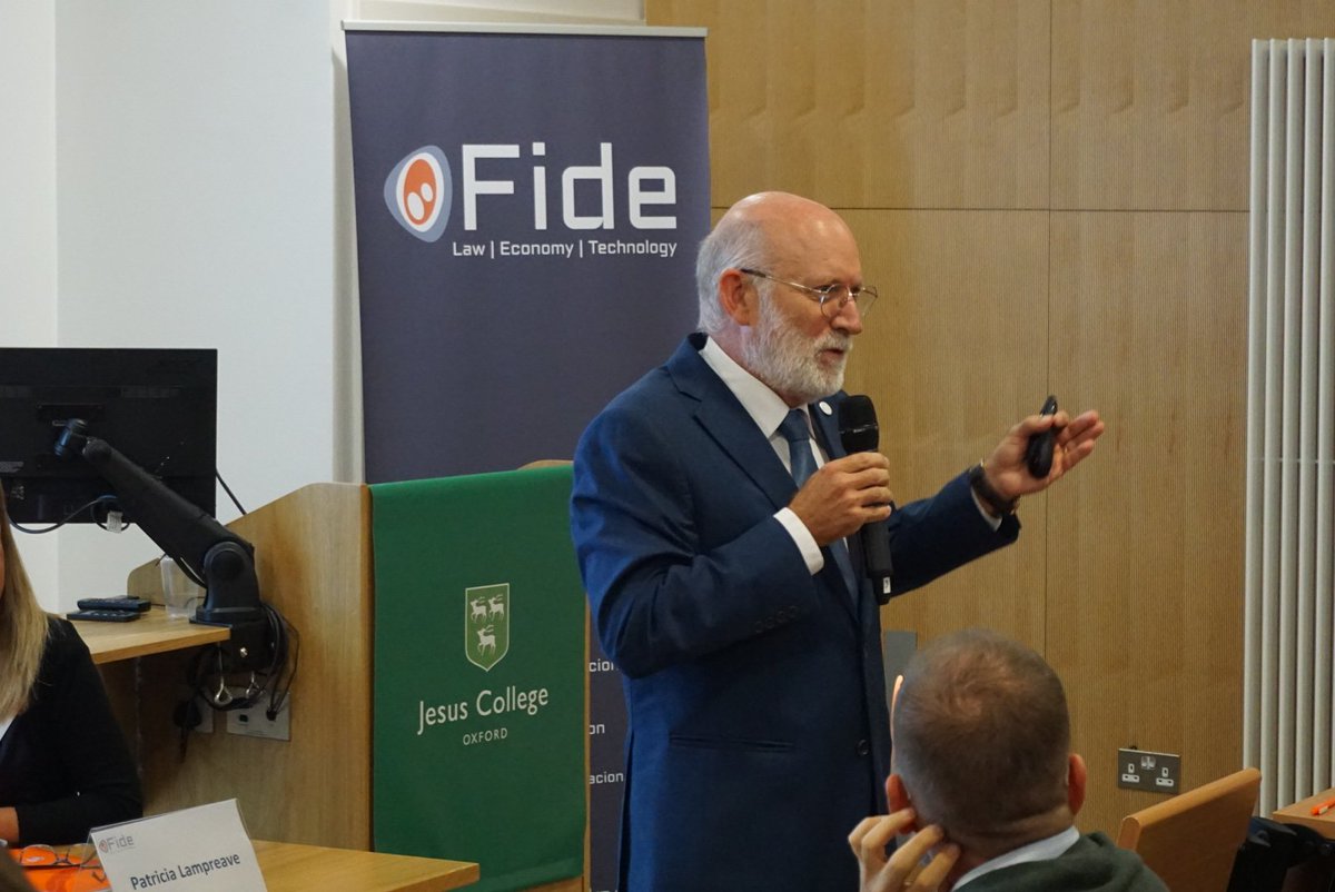fide_fundacion's tweet photo. Technology needs to become more human-centric in order to tackle this new era of #AI and #BigData.
@DesantesManuel
#FideCongressAI https://t.co/HNHlISLYxO