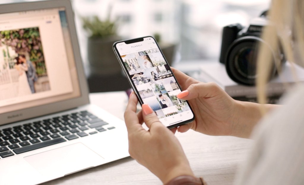 RichardPhotoLab's tweet photo. NEW BLOG! @AngelaShae_ , wedding photog turned Instagram manager, is revealing the top 5 IG mistakes photographers are making: https://t.co/zsqf67HSBd
#richardphotolab #photographybusiness #professionalphotography #prophotography #socialmediahelp #growyourbusiness #prophotog https://t.co/J9kDcts6zl