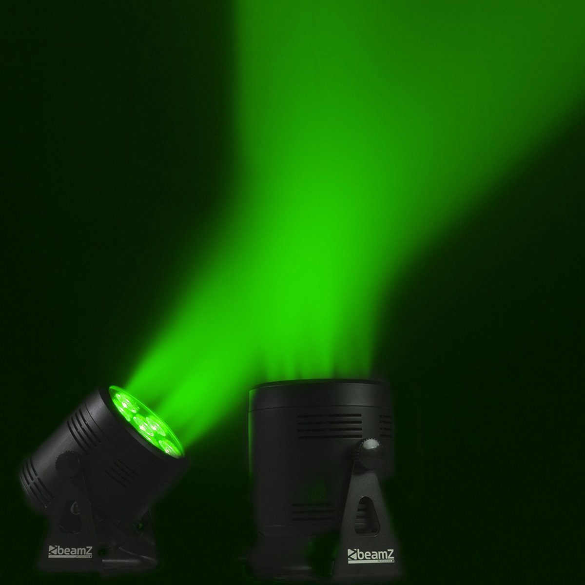 Shine a light with the ultimate PAR Can. Discover the (par) light for you at ElectroMarket:
electromarket.co.uk/lighting-effec…