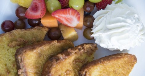 mcgarrysbar's tweet photo. What you really want for breakfast: French Toast https://t.co/TeCJTzd5QG