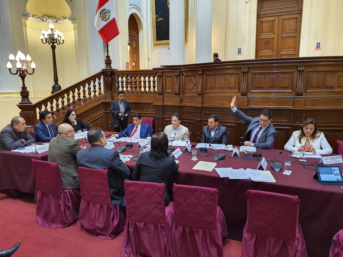 #AHORA
Se aprobó por unanimidad proyecto que modifica Código Protección y Defensa del Consumidor, para hacer efectiva la desvinculación de contratos de servicios en un plazo de 48 horas.
 #DefensaDeDerechos