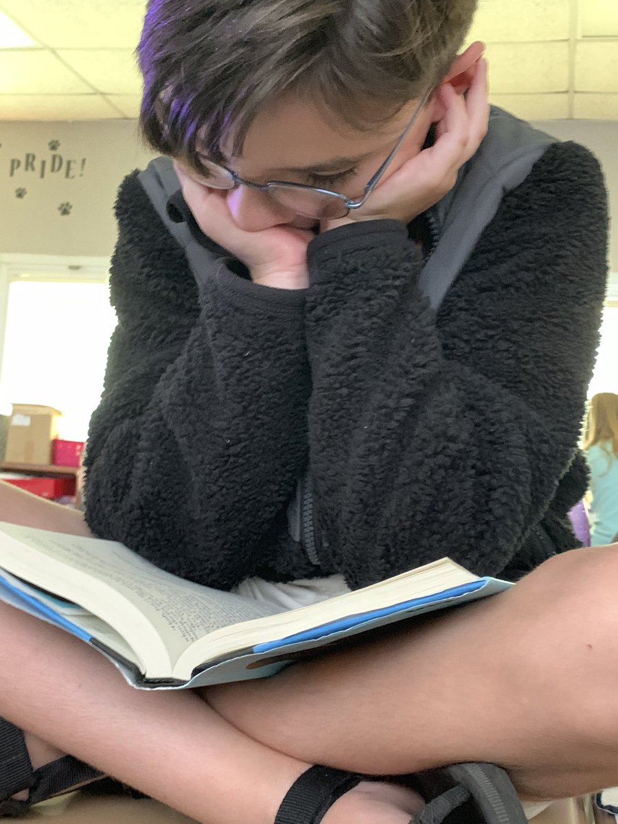 DennisonsDen's tweet photo. We are loving our current novel study, Wonder. @AtkinsonElem #choosekind #youareawonder https://t.co/XxtL6Zik62