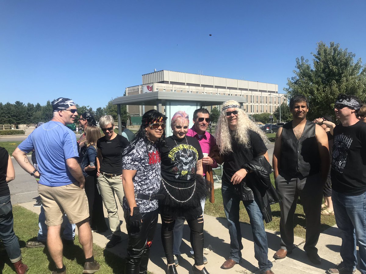 rianiro's tweet photo. SO PROUD of my home branch #HECSB for their participation at the @HC2_SC2 launch today! We had 3 teams on the @HeartandStroke Big Bike and our branch alone raised $6,700 for the cause. https://t.co/7Yy0N8xZIr