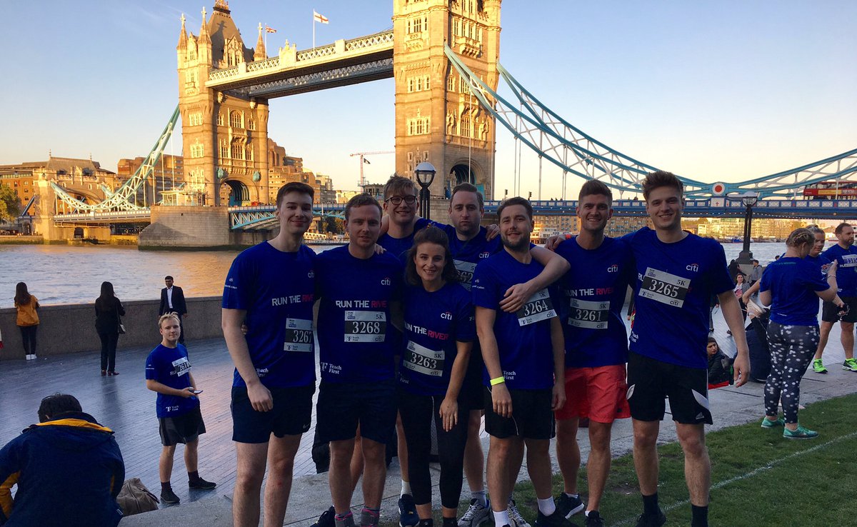 Here at Pro we are supporting @TeachFirst in their #runtheriver event tonight! 8 runners are taking on 5k to raise money for the charity! #running #fundraising #charity #challengeevents