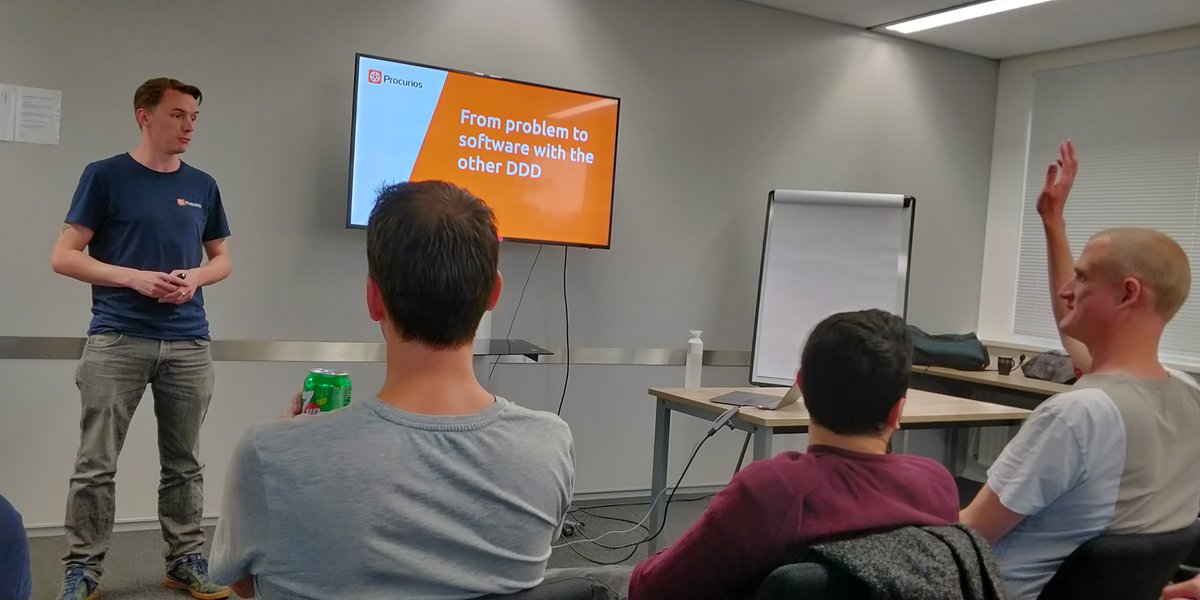 And we're off! <a href="/jlammerts/">Joop Lammerts</a> starting off his talk on the double design diamond. Thank you <a href="/polteq/">Polteq</a> for the awesome location! 👌