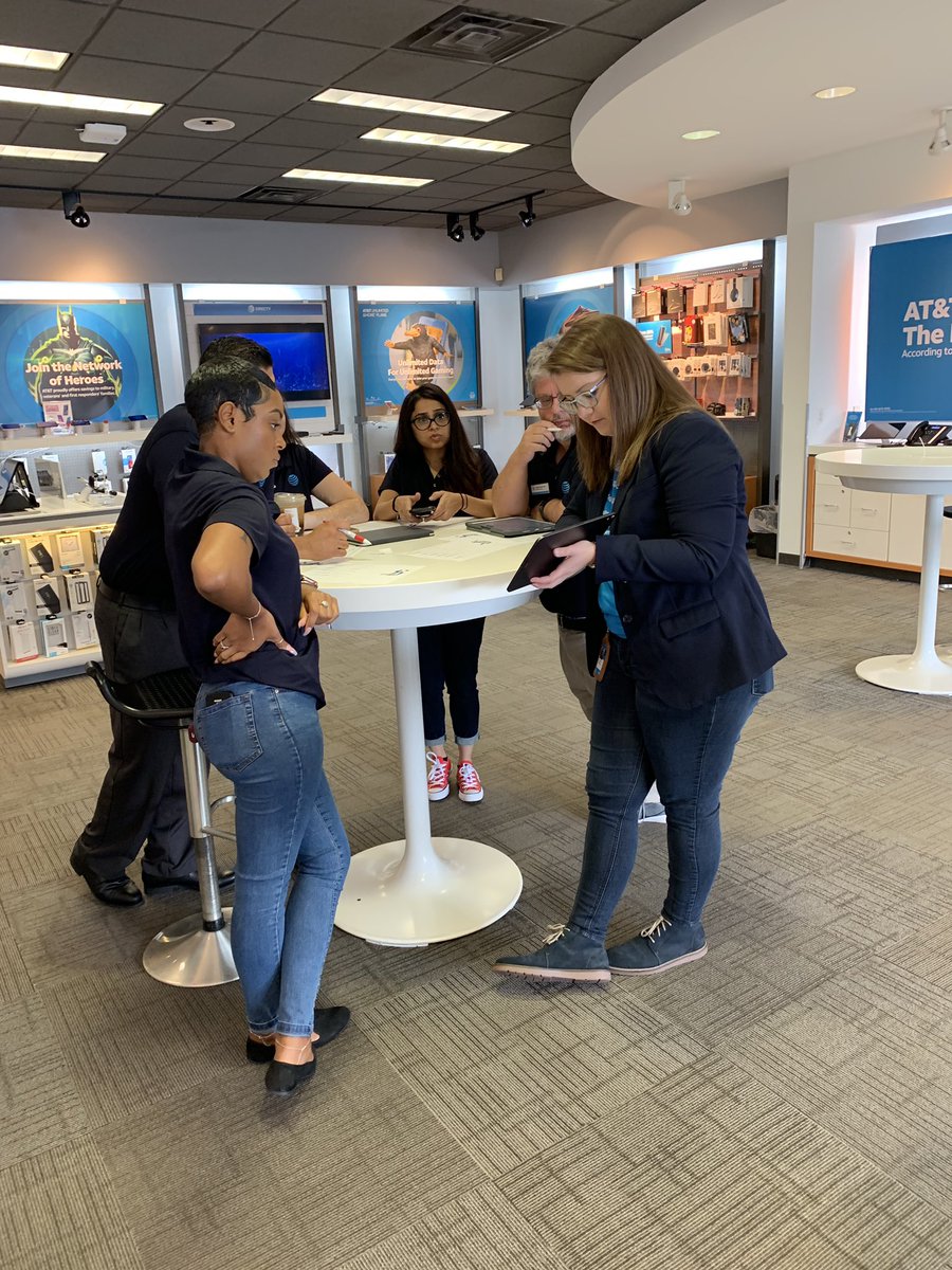 DomDavis_'s tweet photo. Partnering with a Purpose!!! Thank you @captnjacke and @YARDSMIKEA for allowing us to “See It” and gain valuable tools to #WinTogether @theanikaswag @jd4180 @404girl #ARManagerCertification https://t.co/kUbIhesxaF