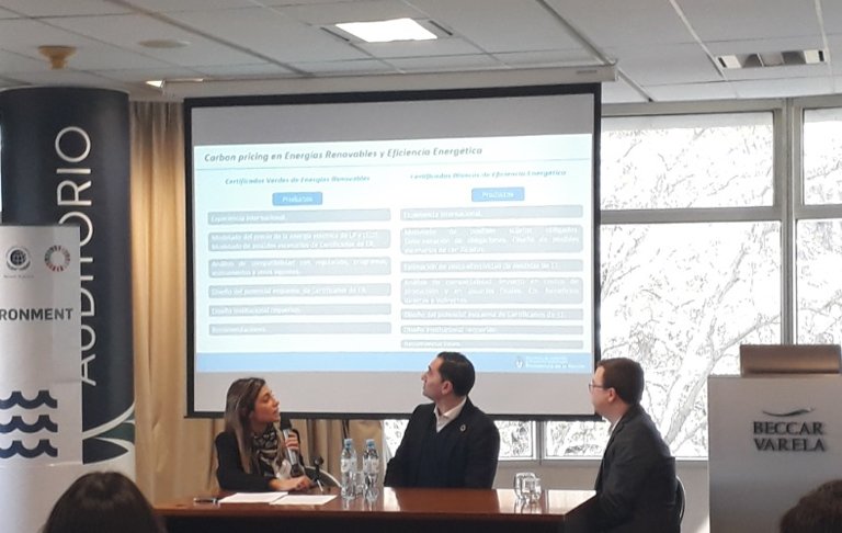 adeeraok's tweet photo. Se realizó una nueva reunión del grupo #CuidandoElClima del @pactoglobalARG y #ADEERA estuvo presente. Participaron representantes de @AmbienteNacion, @PNUDArgentina, @Bradesco y de destacadas empresas. https://t.co/D2PWk5WXW1 https://t.co/1fg2ldmasq