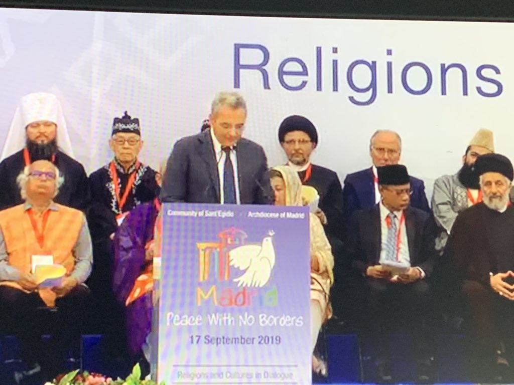 Isa_bel_H's tweet image. Sentirse orgulloso de la diversidad no está contrapuesto con la unidad y la paz. Que llegue la paz por encima de las fronteras! @Marco_europa #Madrid2019 #PeaceWithoutBorders