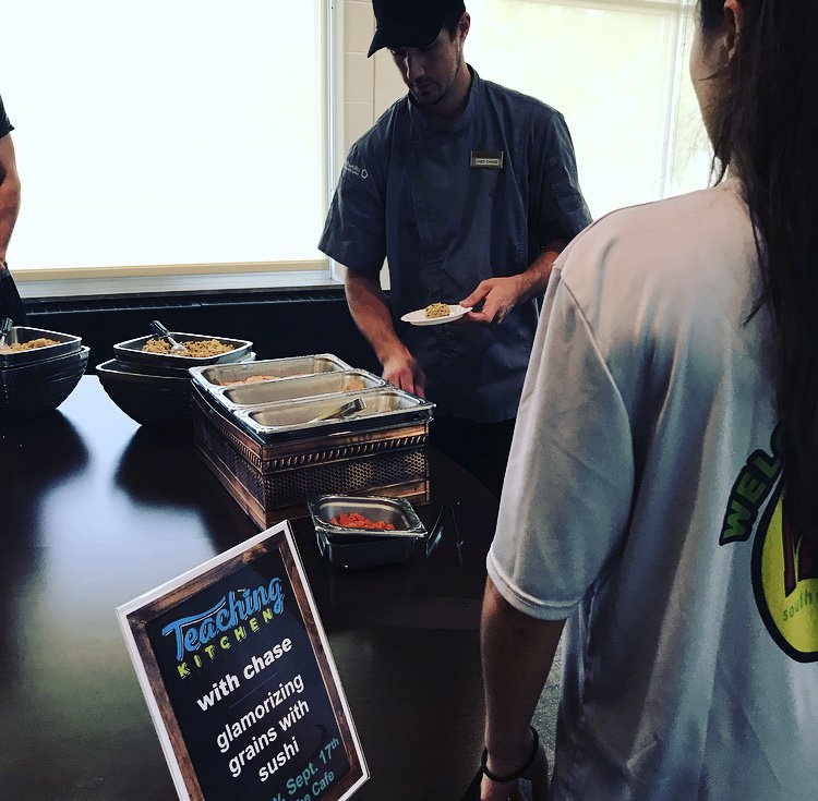 HawksDining's tweet photo. Awesome #TeachingKitchen today with Chef Chase at the Cafe! #hawksdining #chaserocks #loveyourchef https://t.co/4UvDiZNSOe
