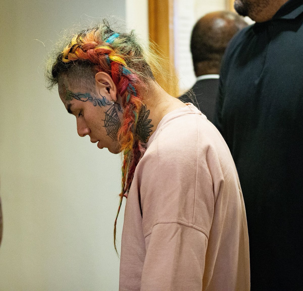 Complex On Twitter 6ix9ine Confirmed His Gummo Track Was Aimed