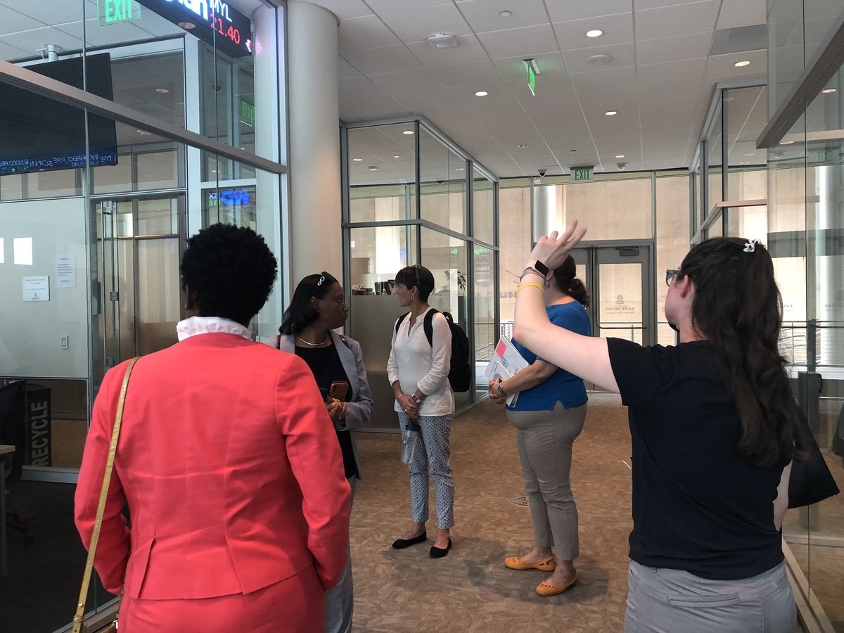 Another <a href="/ELE_SC_/">Education Leaders Experience (SC)</a> session in the books. Today we learned all about <a href="/MidlandsTech/">Midlands Technical College</a> and toured their #Accelerator program, heard from @EngenuitySC and then headed over to <a href="/UofSC/">University of South Carolina</a> to hear all about the Darla Moore School of Business w/ <a href="/DeanPeterBrews/">Dean Peter Brews</a> #DeltaDriven #ColonialLifeCares