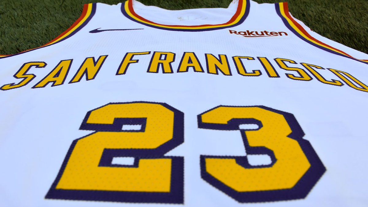 Golden State Warriors on X: 》San Francisco – Classic Edition《 A throwback  to the Warriors' original Bay Area jersey worn upon the team's arrival to  SF from Philadelphia in 1962, the San