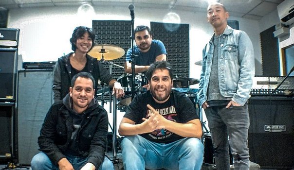 diariocorreo's tweet photo. #Diazepunk celebra sus 20 años de trayectoria con megaconcierto (FOTO) https://t.co/HlIMmg2977 https://t.co/8GrmRB0QRD