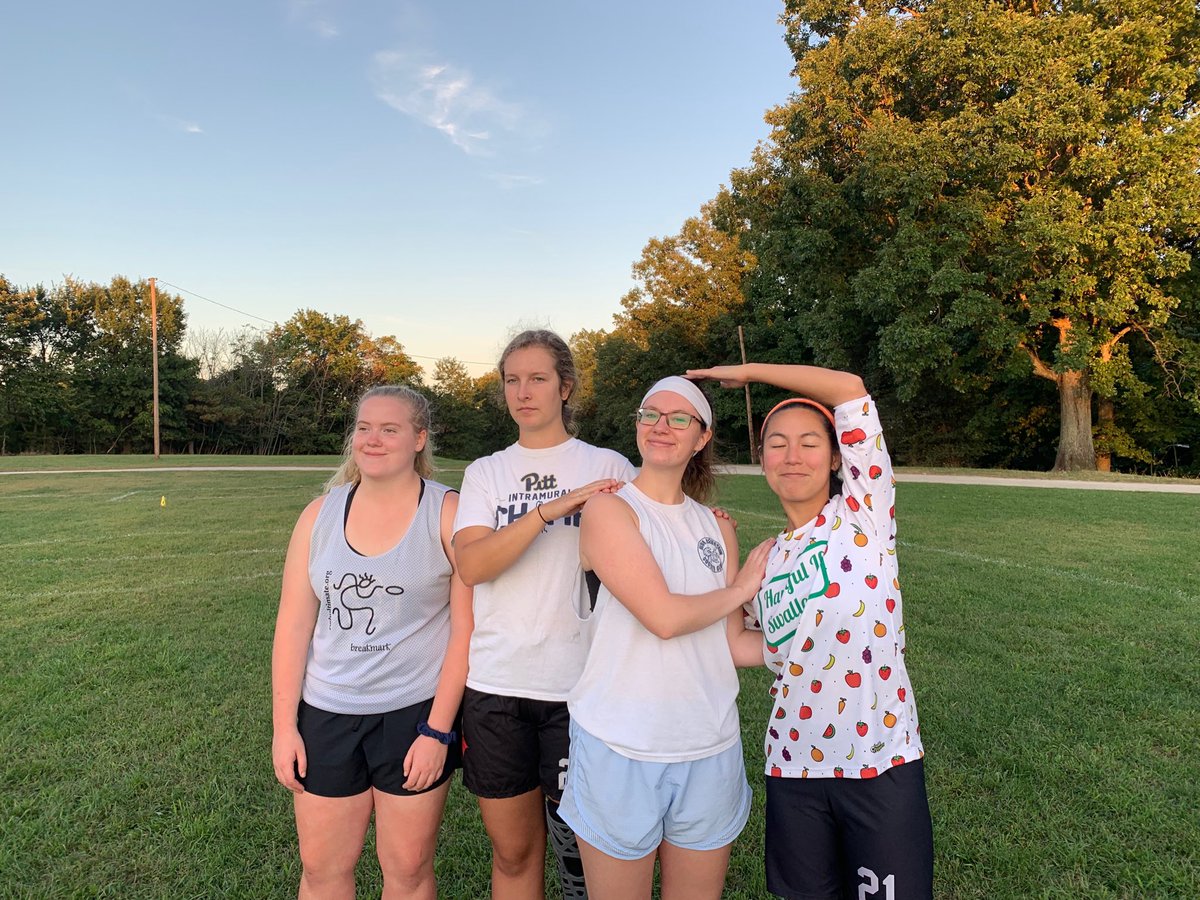 Just an American gothic portrait on our last practice of the yr 🔥🔥🔥