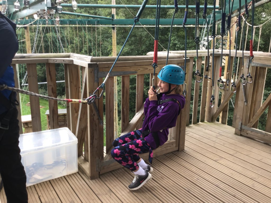 KingswoodPri's tweet photo. Conquering some height fears! https://t.co/RQK4xHIkDW