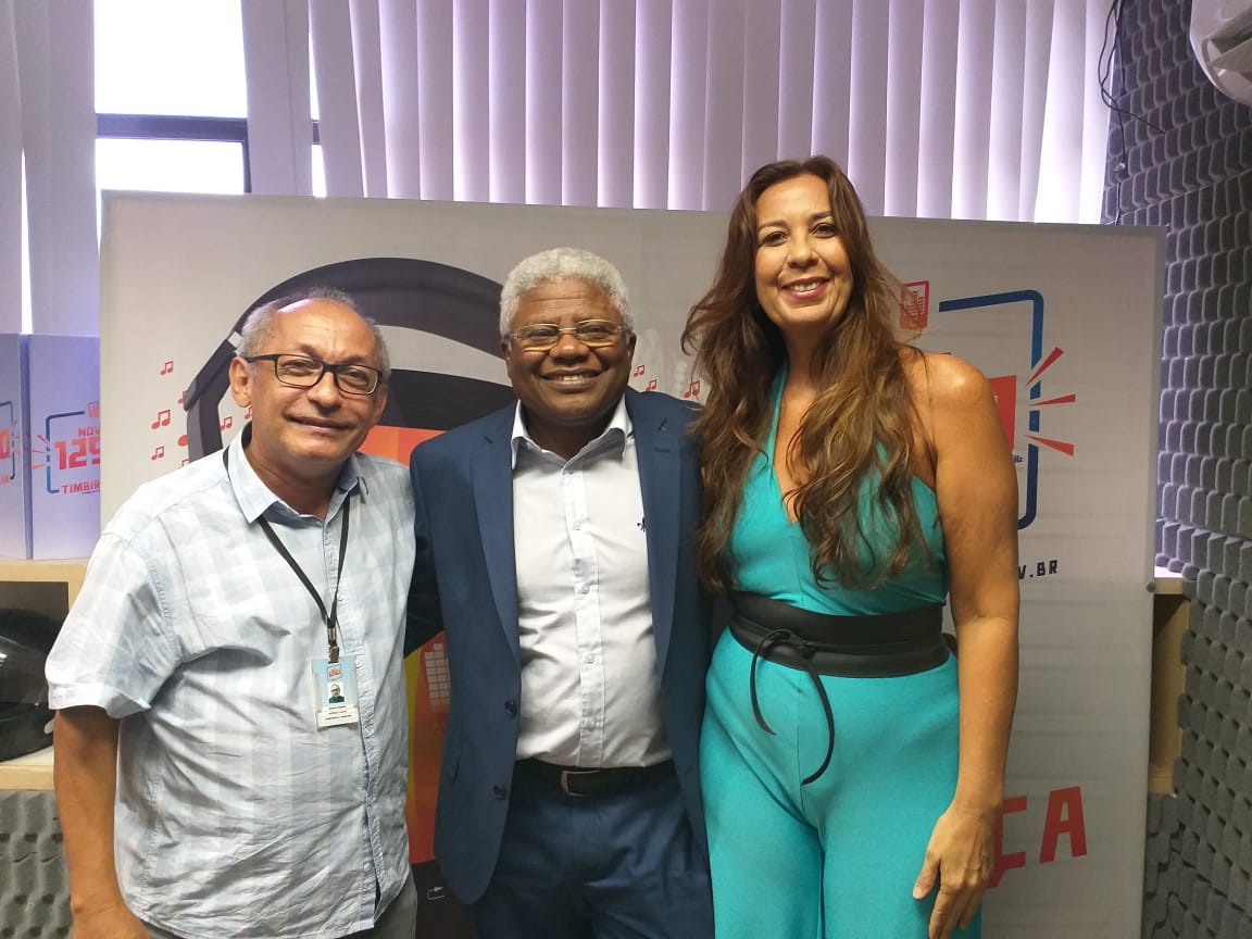 Gersonpi65's tweet photo. Estive nesta tarde na Rádio Timbira onde abordei a importância e necessidade de se ter o 17 de setembro como data comemorativa a Negro Cosme. Foi uma boa conversa no Programa Contraponto com Mônica Moreira Lima, Edvaldo Oliveira e Renato Jr.
#avante
#MaisVisibilidade https://t.co/mwD6XVLQlk