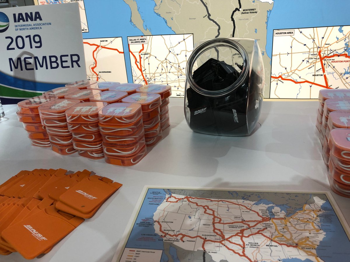 Welcome to day two of the IANA Intermodal Expo! Stop by at booth No. 204 to grab some swag and learn about the advantages of shipping with BNSF. #IANAExpo