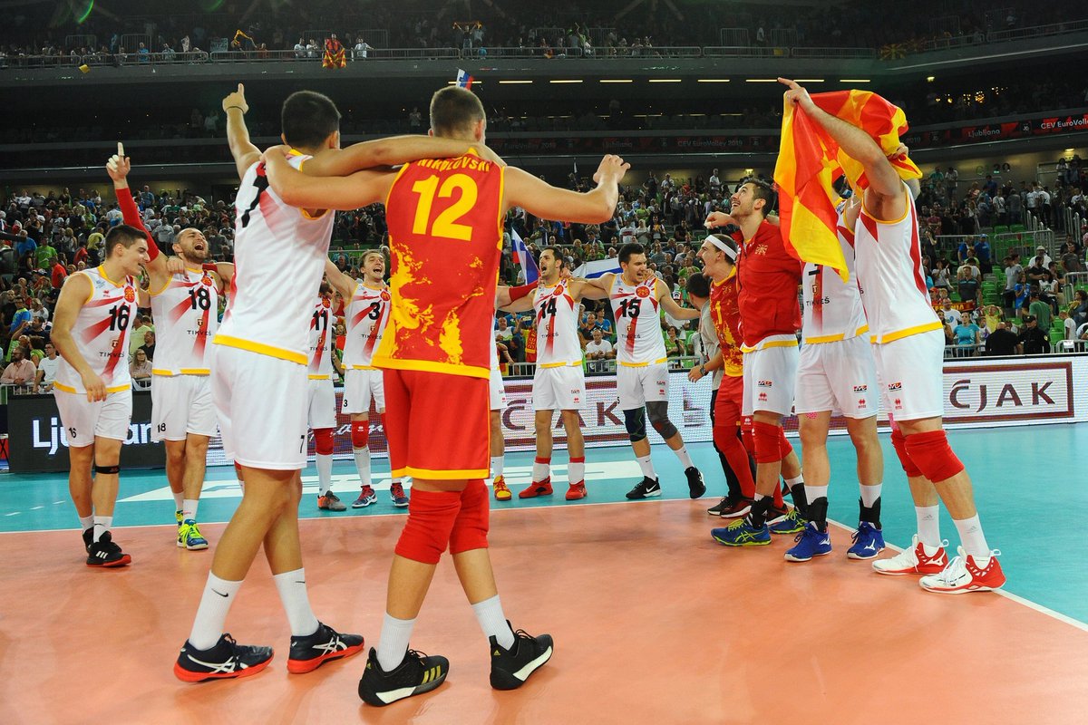 volleyballmkd's tweet photo. Night of miracles!
#EuroVolleyM https://t.co/TS3P0Ari95